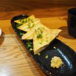 卓 - 焼き厚揚げその２