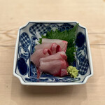 Sushi Tanaka - イナダ刺