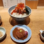 日本橋海鮮丼 つじ半 - 