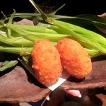 ダイナミックキッチン＆バー 燦 - コーンのゴロゴロ入ったクリームコロッケ