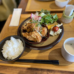 Tsubame Kafe - 