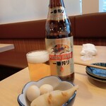 Oofuna Kaisen Shokudou Uofuku - 瓶ビール、お通し