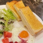 珈琲貴族エジンバラ - モーニングトースト