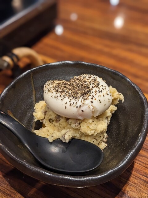 ばさし あか牛と馬刺し居酒屋 ぐーぐー 下通り店のご予約 - 辛島町