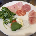 リボリータ エ サルメリア - 