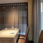 チャイナ 三丁目 - <'13/06/07撮影>店内のテーブル席の風景です