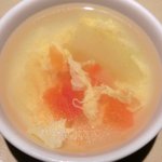 チャイナ 三丁目 - <'13/06/07撮影>サービスランチ 1000円 の玉子スープ