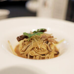 故宮 - 叉焼入り煮込みそば