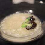 故宮 - 鶏肉入り卵白スープ