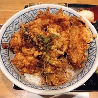 一心 金子 - 【月替り 旬の天丼】牡蠣と白子の天丼（1600円）