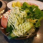 大松園 - 生野菜　300円