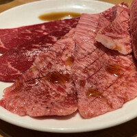 ビーフキッチン 恵比寿店 - 中落ちカルビ　ささみ　かめのこ