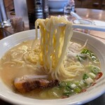 薩摩っ子ラーメン - ラーメンニンニクちょい②