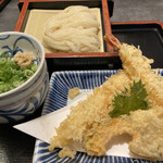 本格手打うどん おか泉 - 