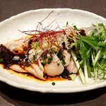 肉と日本酒いぶり  - よだれ鶏：748円