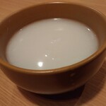 韓国家庭料理ジャンモ - 生マッコリ(グラス)400円