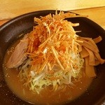 弥助ラーメン - ピリ辛冷やしネギみそ麺