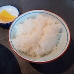 満州ニラら～めんの店 さかえや - ライス