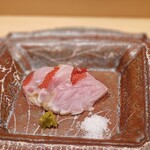 銀座 稲葉 - キンメの藁焼き