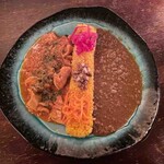 NOS Bar & Dining - チキン＆マトンカレー