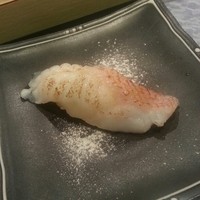 鮨棗 本店 - きんきの握り
                    