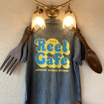 Reel Cafe - 