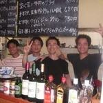 タン・カフェ - タンさんと仲間