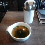 Thiamo - ランチのスープ