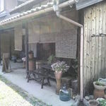 すだち - 大正3年頃に立てられた納屋を改装されてるそうです。