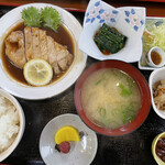 すぎ山 - ポークソテー定食