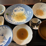 猫丸食堂 - ★ごちそうさまでした〜(^^)
      　お味噌汁のお汁残してすみませんm(_ _)m