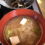 ニッポン小町   - 豆腐白菜味噌汁