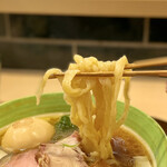 手打麺祭 かめ囲 - 手打中華蕎麦醤油(980円), 味玉(150円)
