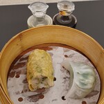 REI Chinese restaurants - 湯葉蓮根、海老蒸し餃子