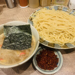Menya Shuhari - つけ麺大¥1050