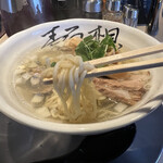 昆布とはまぐりの塩そば