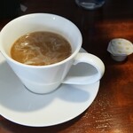 キッチン ブルー グローブ - ミルクを入れます