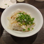 東京老拉麺 - 水餃子350円