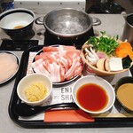 Hitorishabushabu Nanadaime Matsugorou - 銘柄豚食べ比べセット