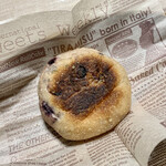 メゾン ムラタ - ブルーベリー クランベリー クリームチーズ ￥230