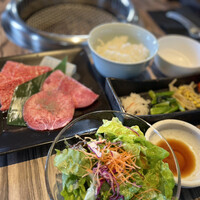 焼肉 べこ亭 たまプラーザ本店 - 