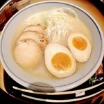 そば処 為治郎 - 鶏ガラベースの白湯スープ”鶏そば”