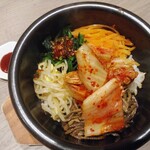 焼肉 三四郎 - 石焼きビビンバ（キムチ入り）