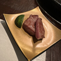 牛牛 西麻布 総本店 - 