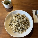 カナディアン コーヒーショップ - 野沢菜入りピラフ(スープが付く)