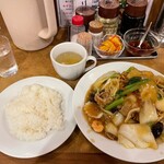 南海飯店 - かたい焼ソバ＋ライス