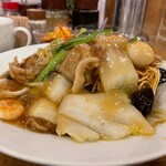 南海飯店 - かたい焼ソバ