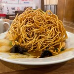 南海飯店 - かたい焼ソバの麺