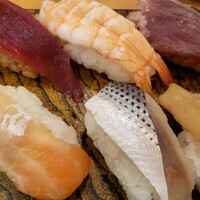東鮨 新店 - 