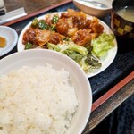 狸小路飯店 - 酢豚定食